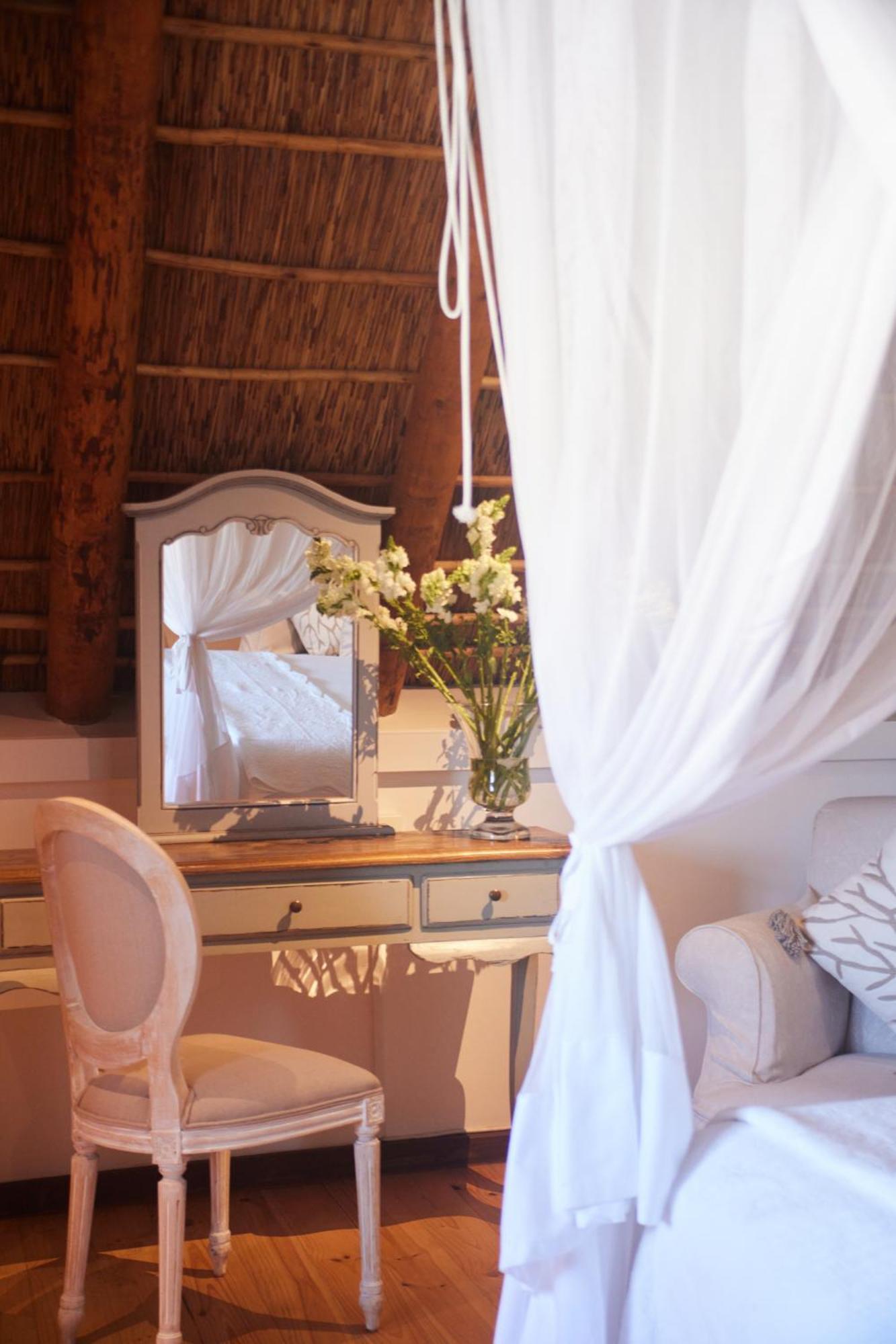 Klein Waterval Riverside Lodge ฟรันเชิค ภายนอก รูปภาพ