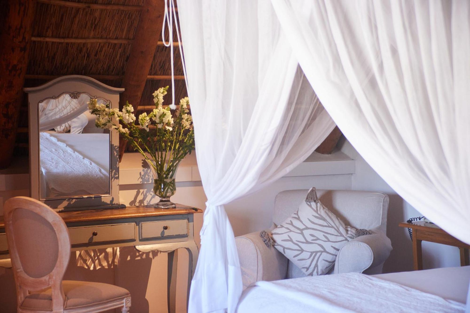 Klein Waterval Riverside Lodge ฟรันเชิค ภายนอก รูปภาพ