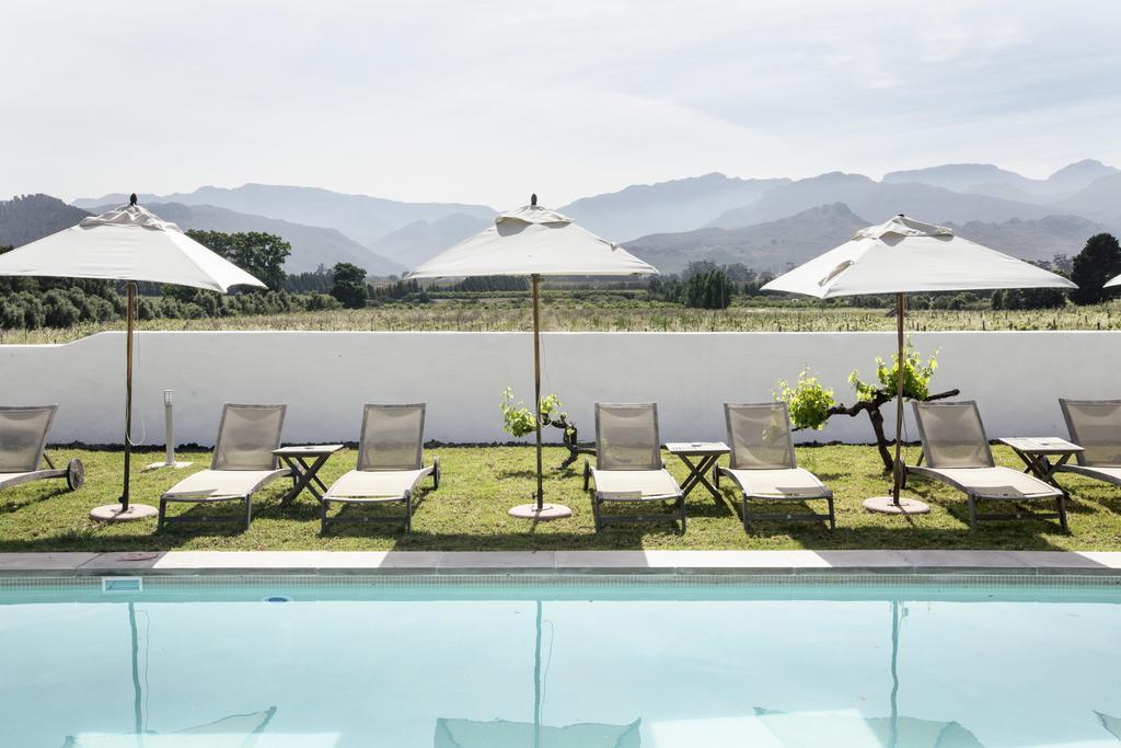 Klein Waterval Riverside Lodge ฟรันเชิค ภายนอก รูปภาพ